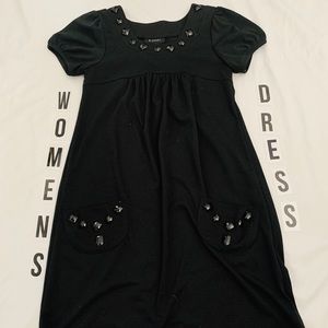 super cute black dress